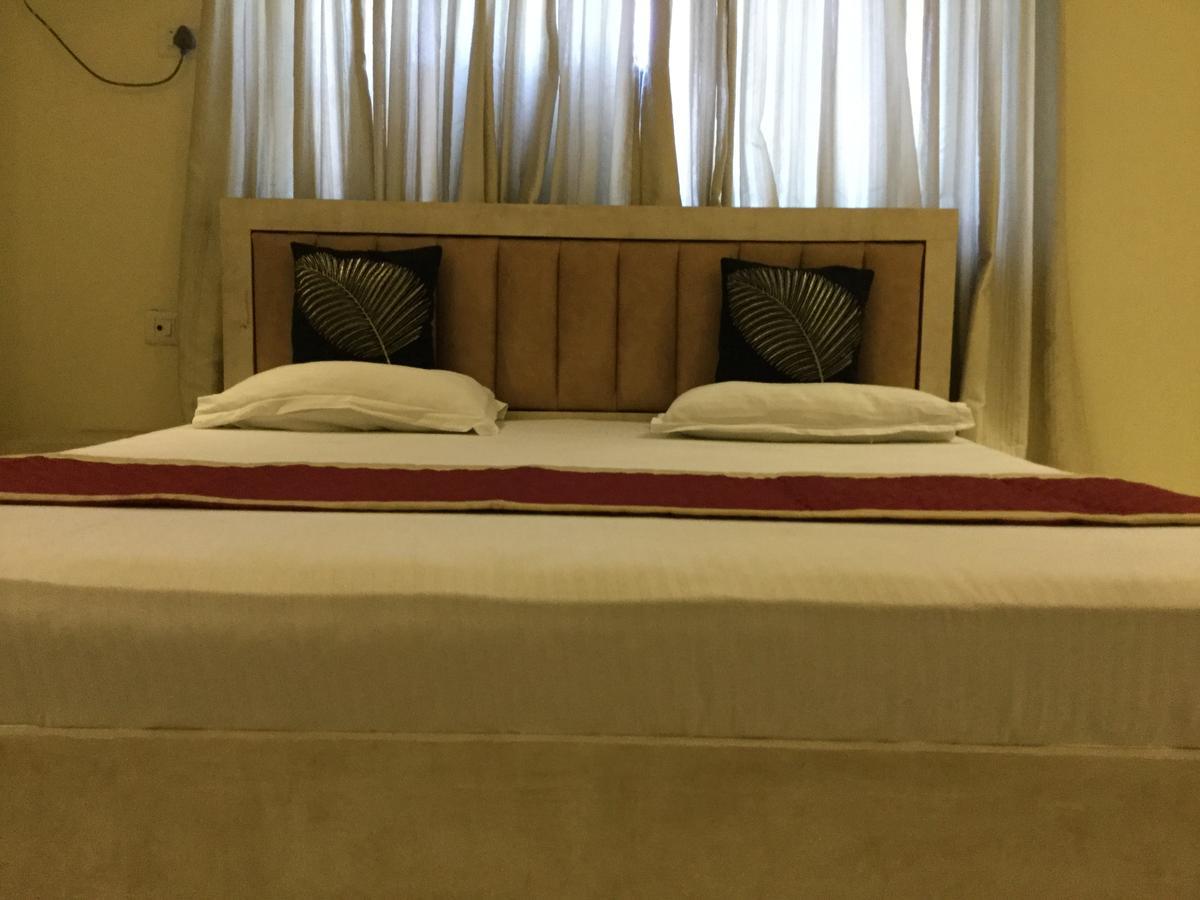 Arista Service Apartments Bombaj Zewnętrze zdjęcie